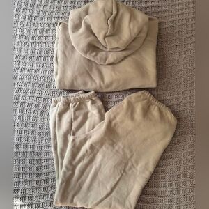 The Perfect White Tee Set. Hoodie and sweatpants. Perfectwhitetee Lounge Set